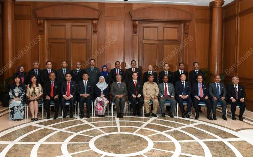 PTJ16_07112019_MESYUARAT_BN201911076868