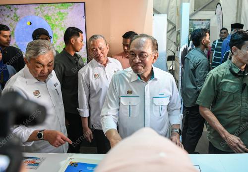 DATUK SERI ANWAR IBRAHIM