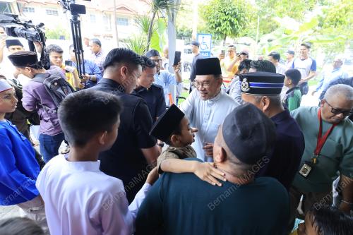 DATUK SERI ANWAR IBRAHIM