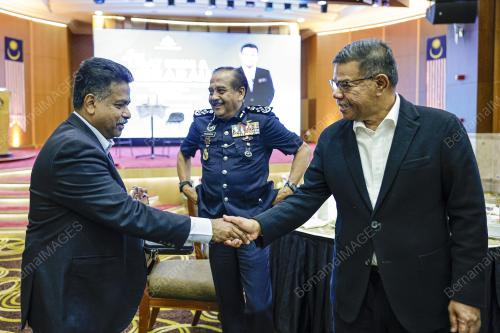 DATUK SERI SAIFUDDIN NASUTION ISMAIL