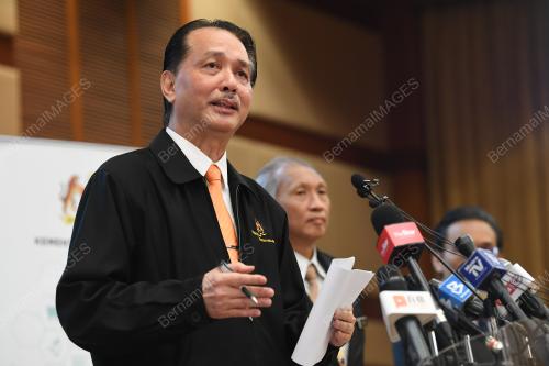 DATUK DR NOOR HISHAM