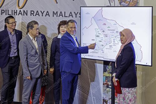 DATUK SERI RAMLAN HARUN