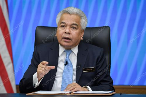 DATUK SERI AMRAN MOHAMED ZIN