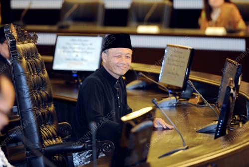 TAN SRI ARIFIN ZAKARIA