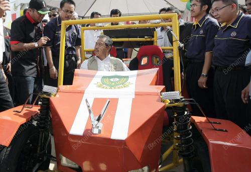 MUHYIDDIN YASSIN