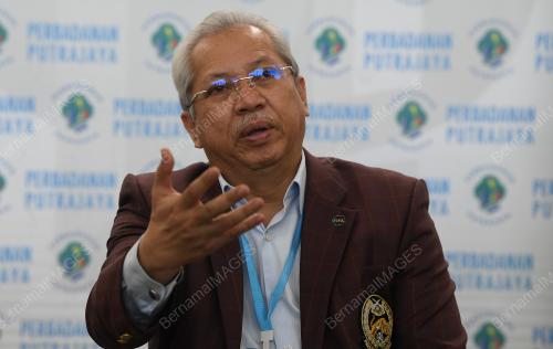 TAN SRI ANNUAR MUSA