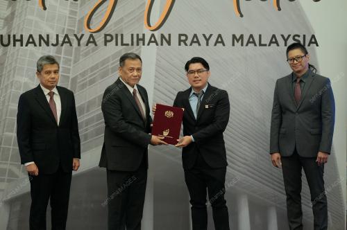 DATUK SERI RAMLAN HARUN