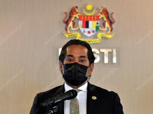 KHAIRY JAMALUDDIN