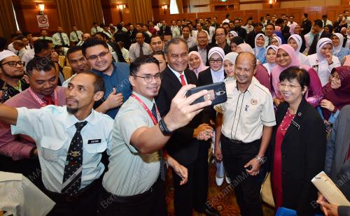 PTJ16_17062019_HAJI_BN201906131997