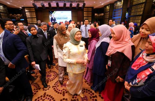 DATUK SERI NANCY SHUKRI