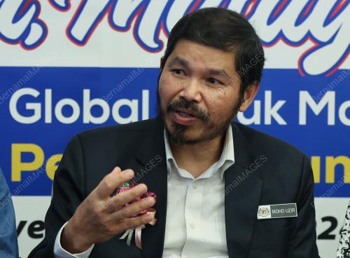 DATUK SERI DR MOHD UZIR MAHIDIN
