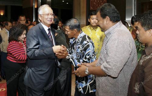 MOHD NAJIB TUN ABDUL RAZAK