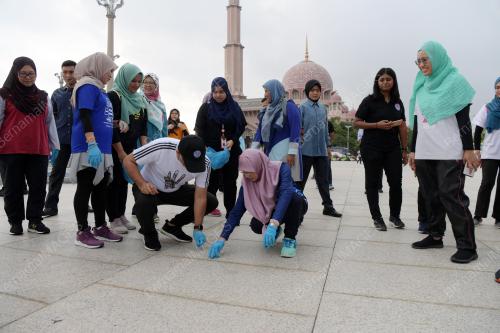 PTJ16_21062019_BRISK_WALK_BN201906202713
