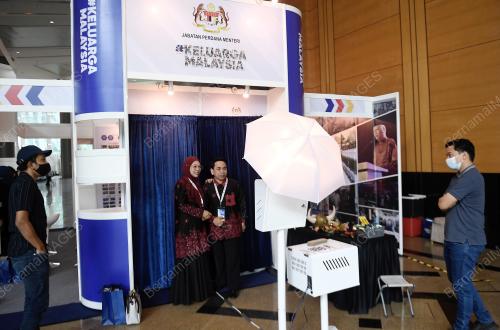 SIMPOSIUM KELUARGA MALAYSIA