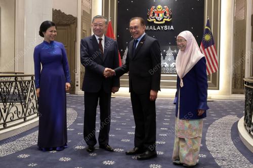 DATUK SERI ANWAR IBRAHIM