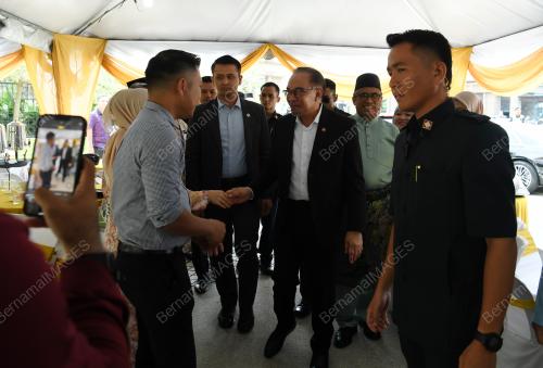DATUK SERI ANWAR IBRAHIM