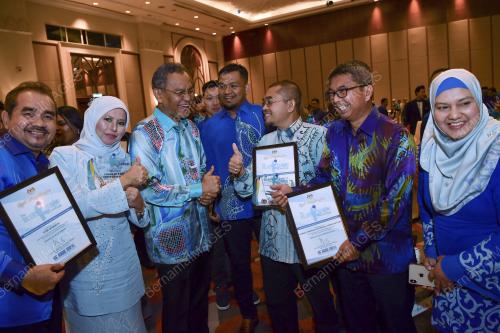 PTJ16_22112019_BLUE_BN201911218454
