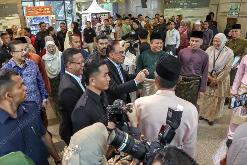 DATUK SERI ANWAR IBRAHIM