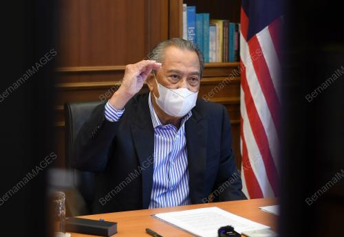 TAN SRI MUHYIDDIN YASSIN