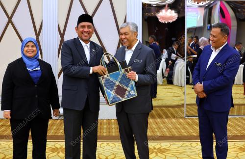 DATUK SERI DR AHMAD ZAHID HAMIDI