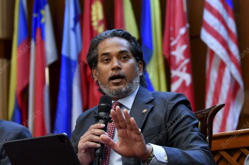 KHAIRY JAMALUDDIN