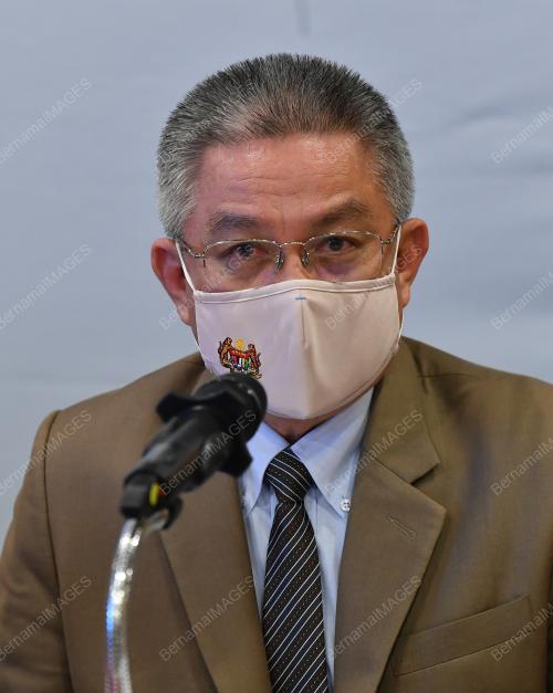 DATUK SERI DR ADHAM BABA