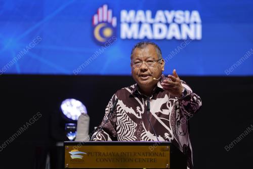 PROF TAN SRI DR NOOR AZLAN GHAZALI