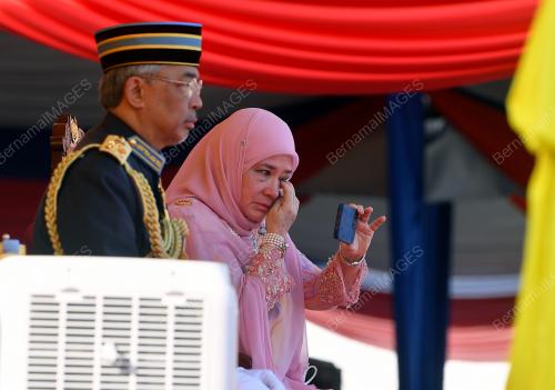 AL-SULTAN ABDULLAH RI'AYATUDDIN AL-MUSTAFA BILLAH SHAH