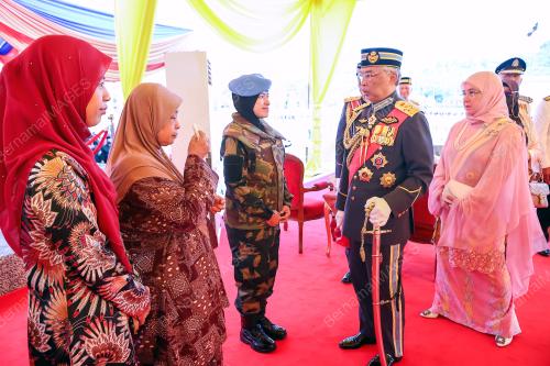 AL-SULTAN ABDULLAH RI'AYATUDDIN AL-MUSTAFA BILLAH SHAH