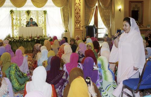 ROSMAH MANSOR