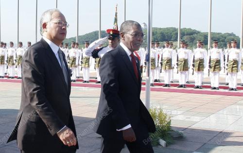 DATUK SERI MOHD NAJIB TUN ABDUL RAZAK