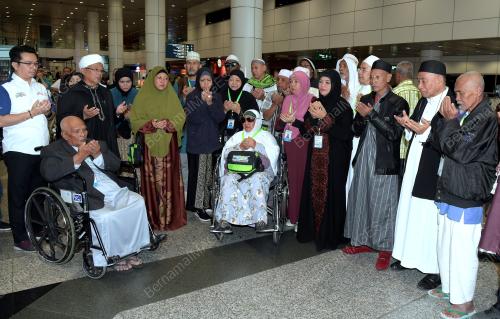 PTJ17_06022018_UMRAH_BN201802058103