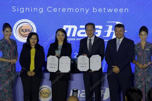 HANNAH YEOH