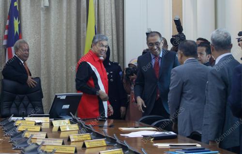 PTJ17_08062017_ZAHID_HLC