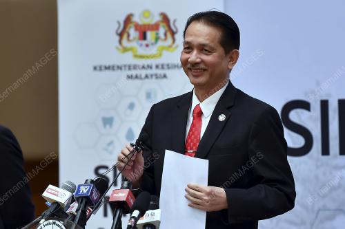 DATUK DR NOOR HISHAM ABDULLAH