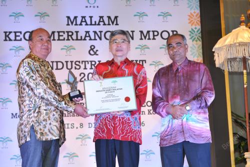 PTJ17_08122016_SAWIT