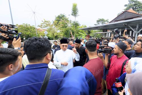 DATUK SERI ANWAR IBRAHIM