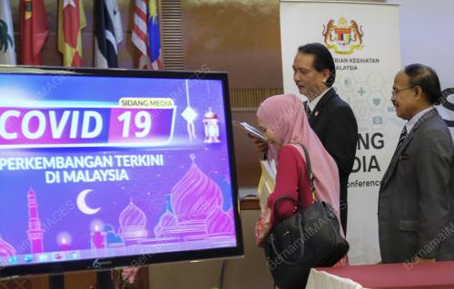 DATUK DR NOOR HISHAM ABDULLAH