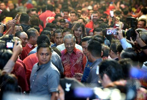 PTJ17_09122018_MAKAN_MALAM