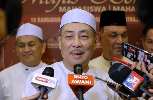 DATUK SERI HAJIJI NOOR