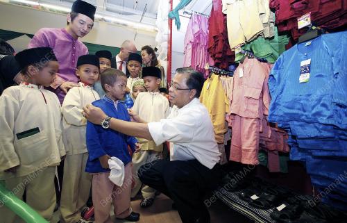ISMAIL SABRI YAAKOB