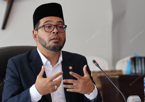 DR ZULKIFLI HASAN