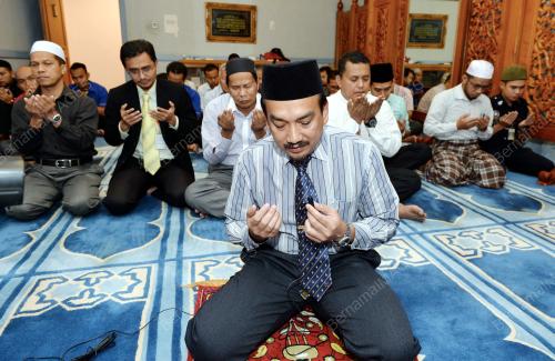 PTJ17_11032014_PMO_HAJAT