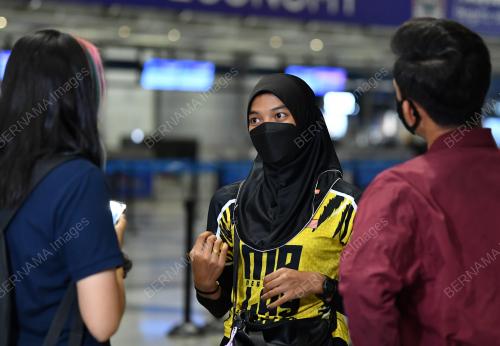 SITI NUR ALIA MANSOR