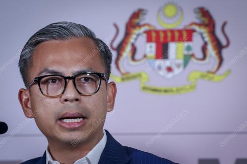 FAHMI FADZIL
