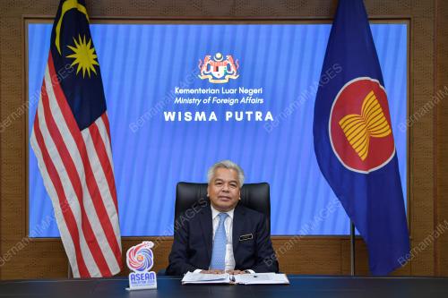 DATUK SERI AMRAN MOHAMED ZIN