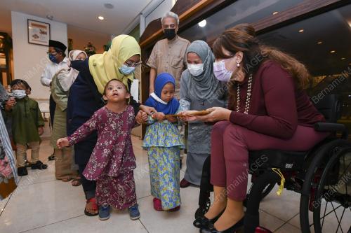 DATUK RAS ADIBA RADZI