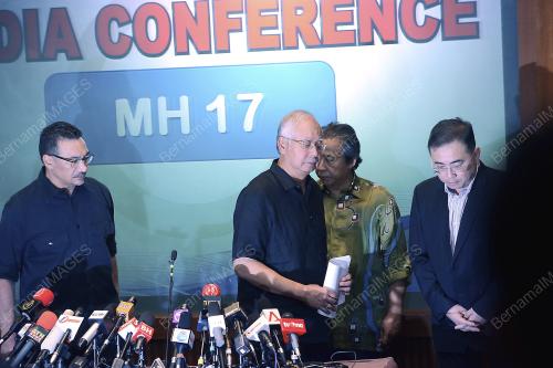 PTJ17_17072014_PM_MH17