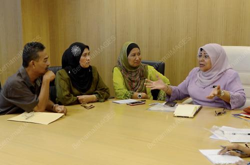PTJ17_17092014_ROHANI_NOK
