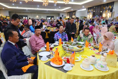 TAN SRI MOHD ZUKI ALI